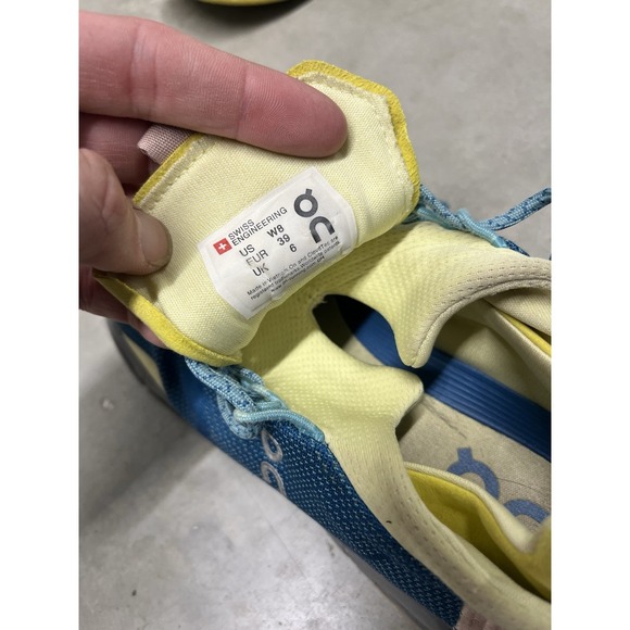 Lot Of 11 Sneakers - Wholesale Shoe Bundle - Reseller Lot Of Sneakers - 11 Pairs - Picture 8 of 16